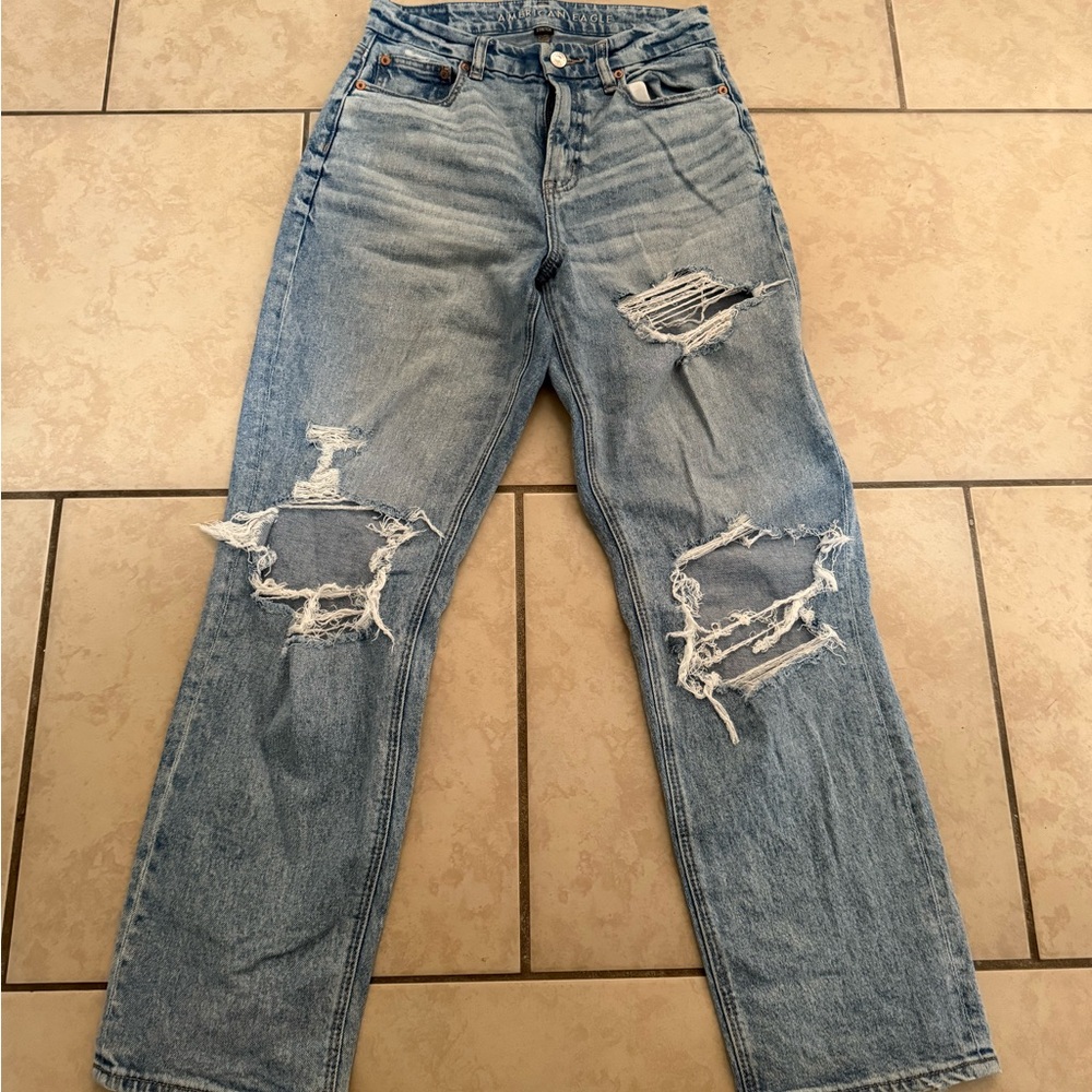 American Eagle Outfitters Light Blue Distressed Straight Leg Jeans